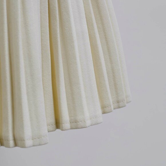 NEW Mini skirt in Ivory, Size L - Picture 5 of 15